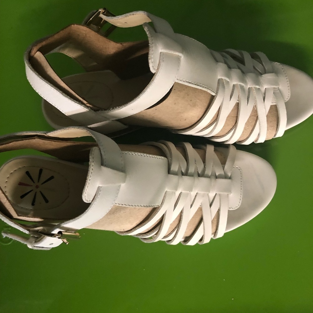 Isaac Mizrahi leather fisherman wedge sandals